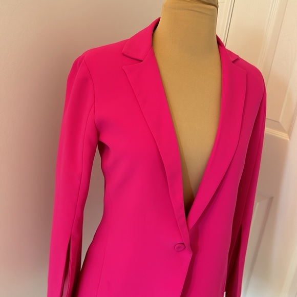 Amanda Uprichard Dovima Split Sleeve Blazer in Shocking Pink - Picture 7 of 11